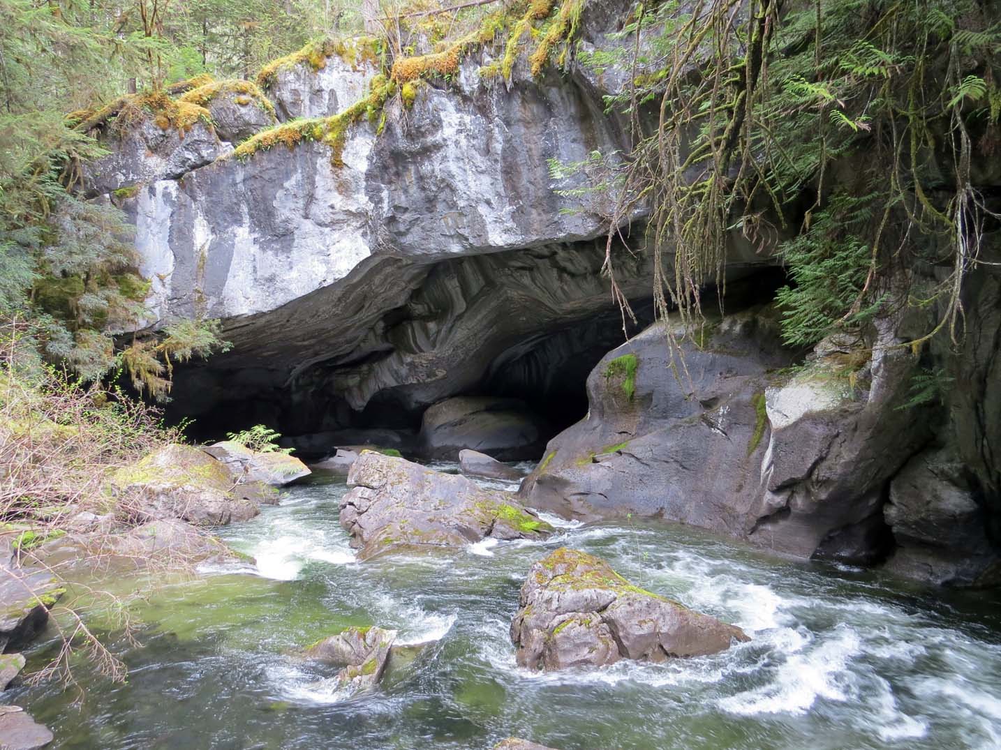 Huson Caves near Woss