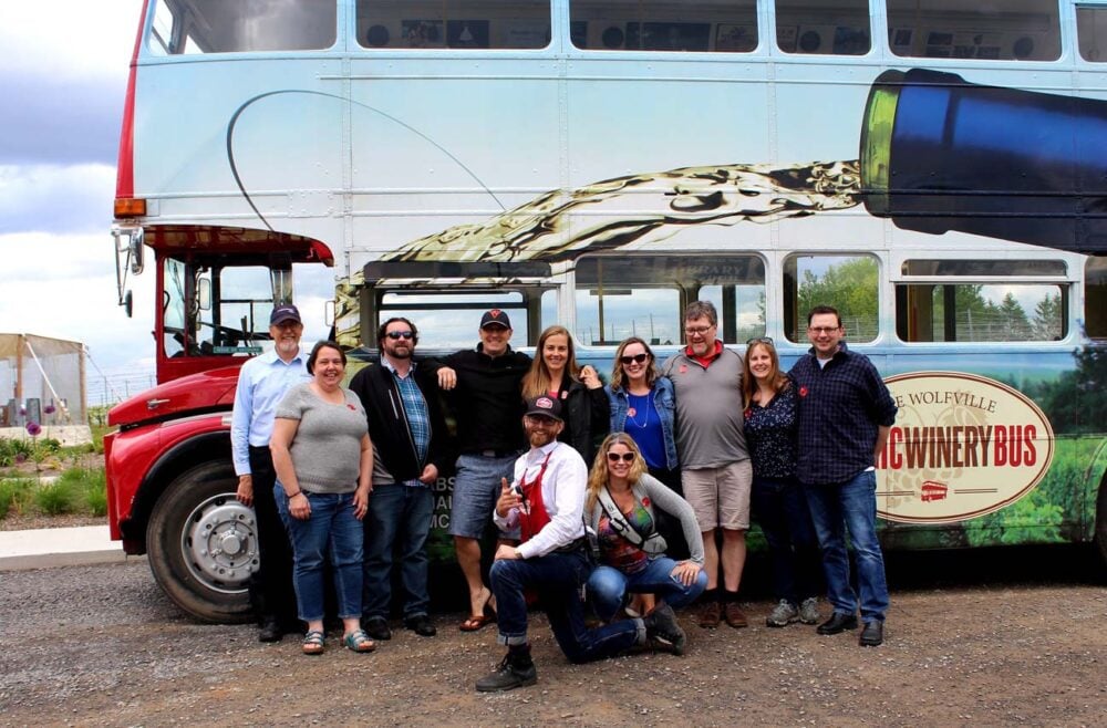 pei crew magic wine bus tour wolfville