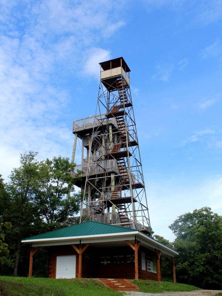 gatineau valley observation tower quebec