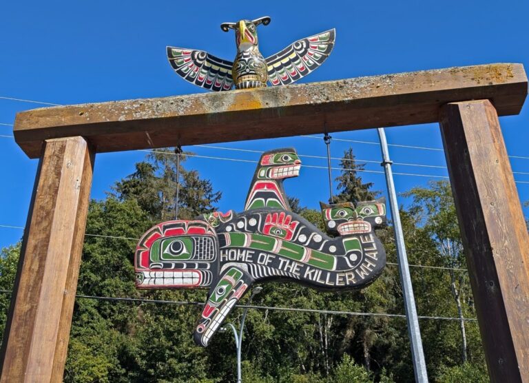 Alert Island Alert Bay (‘Yalis), British Columbia: Best Things to Do and See | Off ...