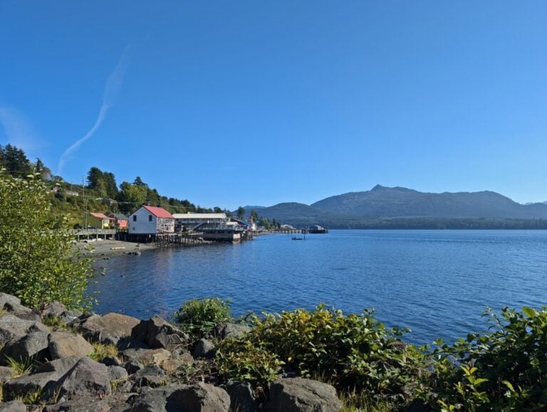 Alert Bay (‘Yalis), British Columbia: Best Things to Do and See | Off ...