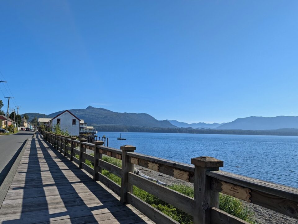 Alert Bay (‘Yalis), British Columbia: Best Things to Do and See | Off ...