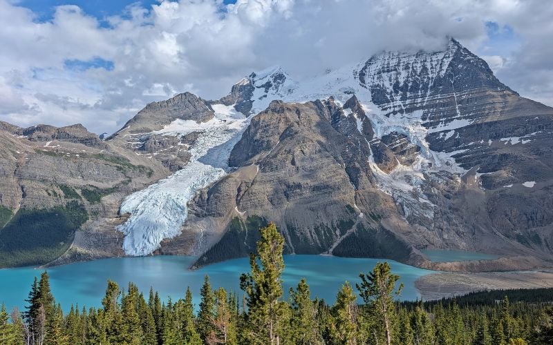Berg Lake Trail: Complete 2025 Hiking Guide [New Trail Details + Map]