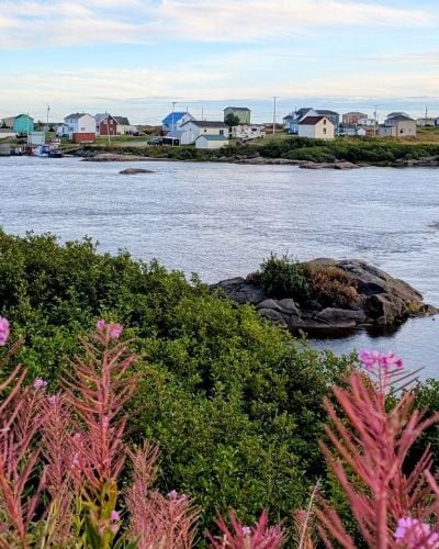 Québec’s Whale Route: Highway 138 Road Trip Guide [Waterfalls, Coastal Views & More!]