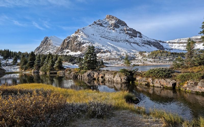 Baker Lake and the Skoki Loop Hiking Guide, Banff National Park